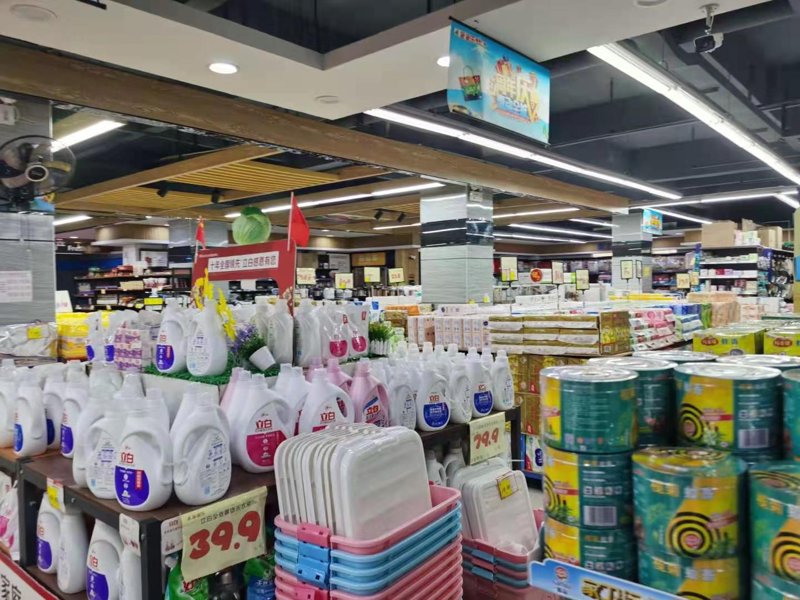 厨房用品的英语词汇对于国际化的家庭来说至关重要。今天，我们就来对比一下常见厨房用品的英文名称及其特点。